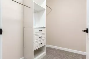 2205 Green Valley Dr, Janesville, WI 53546 - Photo 36