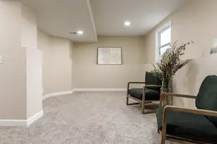 2205 Green Valley Dr, Janesville, WI 53546 - Photo 4