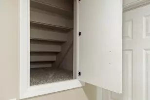 2205 Green Valley Dr, Janesville, WI 53546 - Photo 44