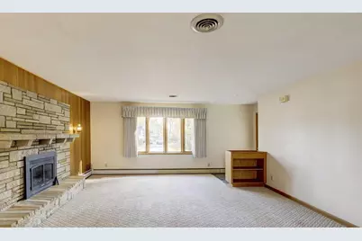 3345 Swinburne Drive, Mcfarland, WI 53558 - Photo 6