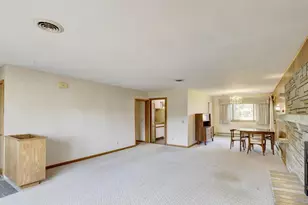 3345 Swinburne Dr, Mcfarland, WI 53558 - Photo 8