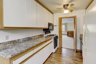 3345 Swinburne Dr, Mcfarland, WI 53558 - Photo 16