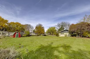 3345 Swinburne Dr, Mcfarland, WI 53558 - Photo 4