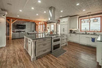 N8161 Zentner Road, New Glarus, WI 53574 - Photo 10