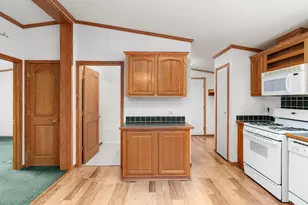 173 Sunset Cir, Wisconsin Dells, WI 53965 - Photo 18