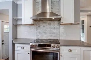 3917 Mineral Point Rd, Madison, WI 53705 - Photo 16