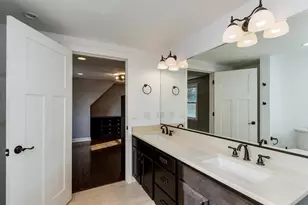 3917 Mineral Point Rd, Madison, WI 53705 - Photo 42