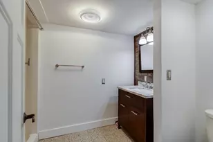 3917 Mineral Point Rd, Madison, WI 53705 - Photo 54