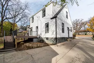 3917 Mineral Point Rd, Madison, WI 53705 - Photo 4