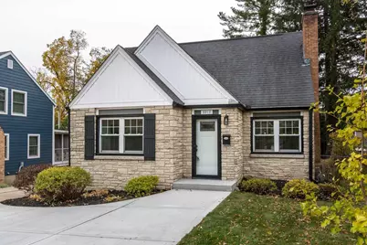 3917 Mineral Point Road, Madison, WI 53705 - Photo 2