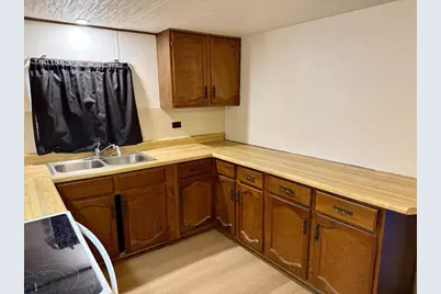 38005 Hwy 18 #29, Prairie Du Chien, WI 53821 - Photo 8