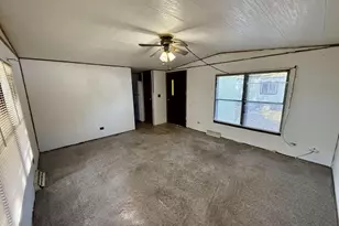 38005 Hwy 18, Prairie Du Chien, WI 53821 - Photo 4