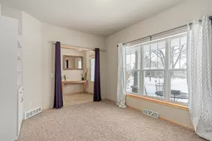 6207 Kilpatrick Ln, Madison, WI 53718 - Photo 12