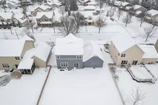 6207 Kilpatrick Ln, Madison, WI 53718 - Photo 2