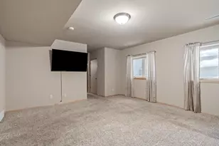 6207 Kilpatrick Ln, Madison, WI 53718 - Photo 32