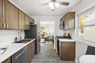 42 Craig Ave, Madison, WI 53705 - Photo 2