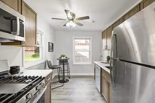 42 Craig Ave, Madison, WI 53705 - Photo 14