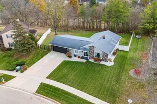 4228 Parkview Dr, Janesville, WI 53546 - Photo 8