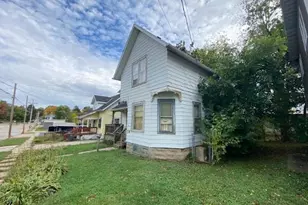 146 W North St, Jefferson, WI 53549 - Photo 22