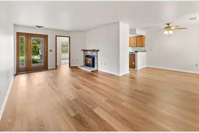 18 Pluim Drive #13, Waupun, WI 53963 - Photo 8