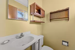 313 Bluffview Ct, Portage, WI 53901 - Photo 18