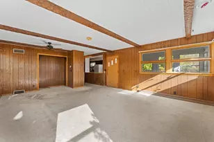 313 Bluffview Ct, Portage, WI 53901 - Photo 10