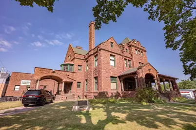 623 Broadway Street, Baraboo, WI 53913 - Photo 44