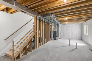 610 Clemens Dr, Arlington, WI 53911 - Photo 38