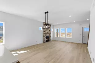 610 Clemens Dr, Arlington, WI 53911 - Photo 14