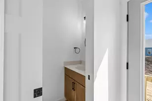 610 Clemens Dr, Arlington, WI 53911 - Photo 16