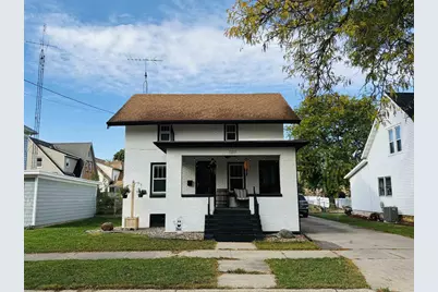 1317 22nd Avenue, Monroe, WI 53566 - Photo 2