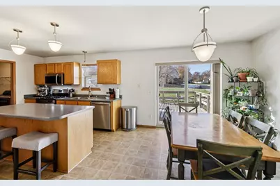 631 Meadow Trace, Deerfield, WI 53531 - Photo 14