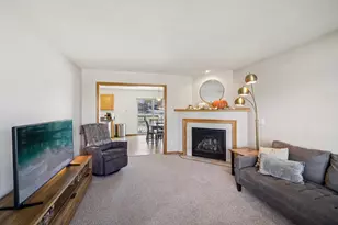 631 Meadow Trce, Deerfield, WI 53531 - Photo 6