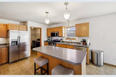 631 Meadow Trace, Deerfield, WI 53531 - Photo 16