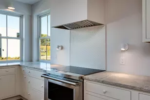 4029 Serenbe St, Middleton, WI 53562 - Photo 16