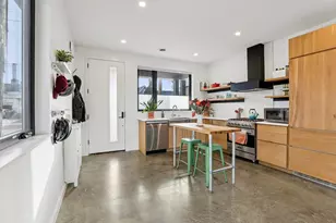 256 Waubesa St, Madison, WI 53704 - Photo 8