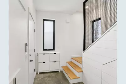 256 Waubesa Street, Madison, WI 53704 - Photo 32