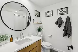 256 Waubesa St, Madison, WI 53704 - Photo 26