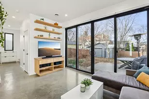 256 Waubesa St, Madison, WI 53704 - Photo 14