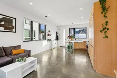 256 Waubesa Street, Madison, WI 53704 - Photo 10