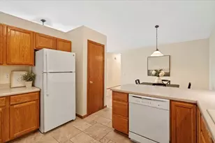 399 Michele St, Mount Horeb, WI 53572 - Photo 12