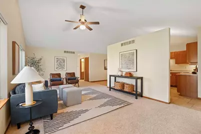 399 Michele Street, Mount Horeb, WI 53572 - Photo 10