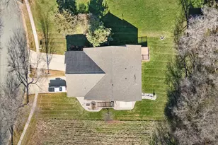 399 Michele St, Mount Horeb, WI 53572 - Photo 36