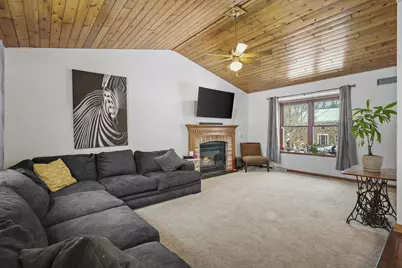 6202 Rivercrest Drive, Mcfarland, WI 53558 - Photo 12