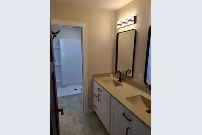 439 Gunderson Drive, Portage, WI 53901 - Photo 10