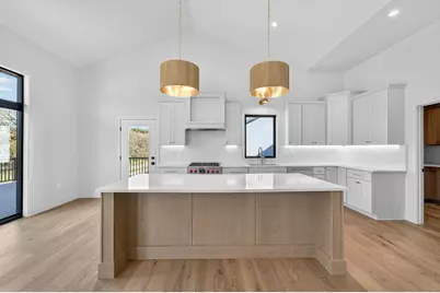 1438 Greenleaf Court, Sun Prairie, WI 53590 - Photo 10