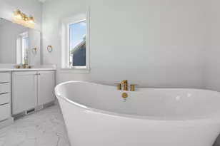 1438 Greenleaf Ct, Sun Prairie, WI 53590 - Photo 32