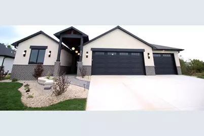 334 Ridge View Drive #30, Milton, WI 53563 - Photo 2