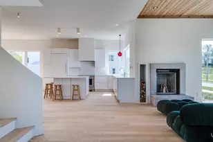 4043 Serenbe St, Middleton, WI 53562 - Photo 12