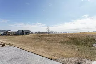 353 Rdg Vw Dr, Milton, WI 53563 - Photo 8